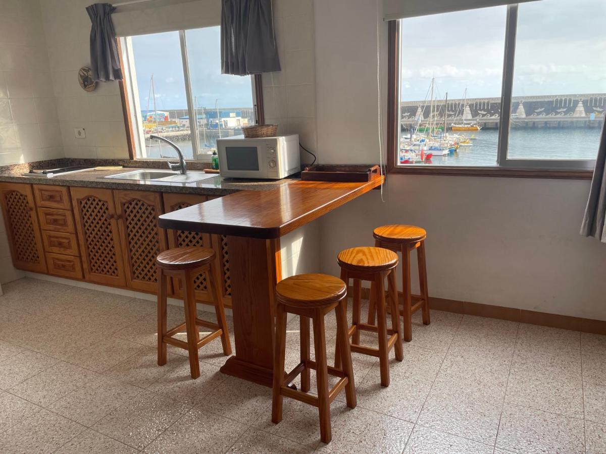 Apartamentos Bahia La Restinga Bagian luar foto