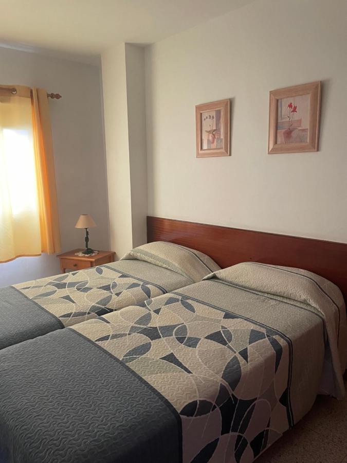 Apartamentos Bahia La Restinga Bagian luar foto